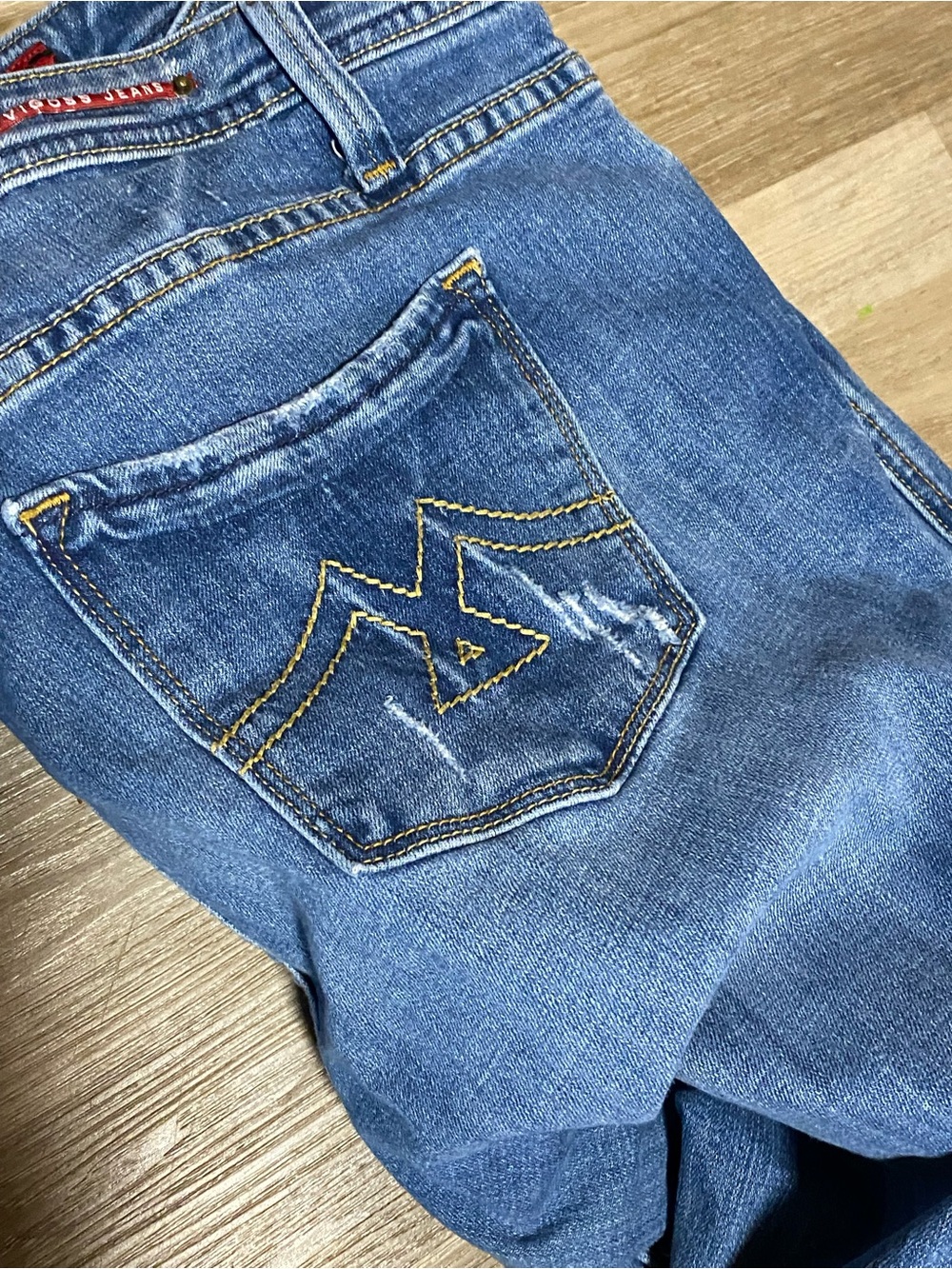 Vigoss Medium Blue Flared Jeans with Distressed Details - Picture 6 of 7